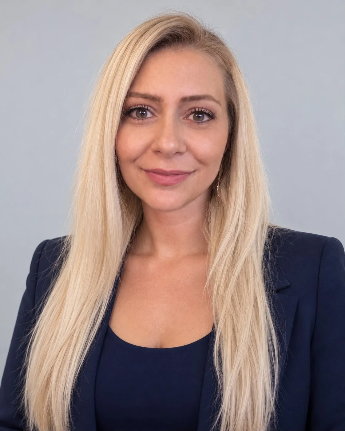 Özge Soner - Psikolog