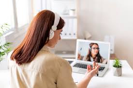 Psikolog Yaren Korkmazer ile Online Danışmanlıkta Bilimsel ve Çok Yönlü Yaklaşım